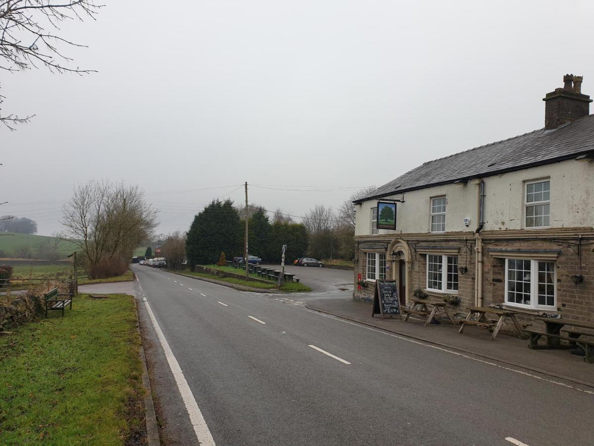 The Shady Oak Country Inn Taxal Buitenkant foto