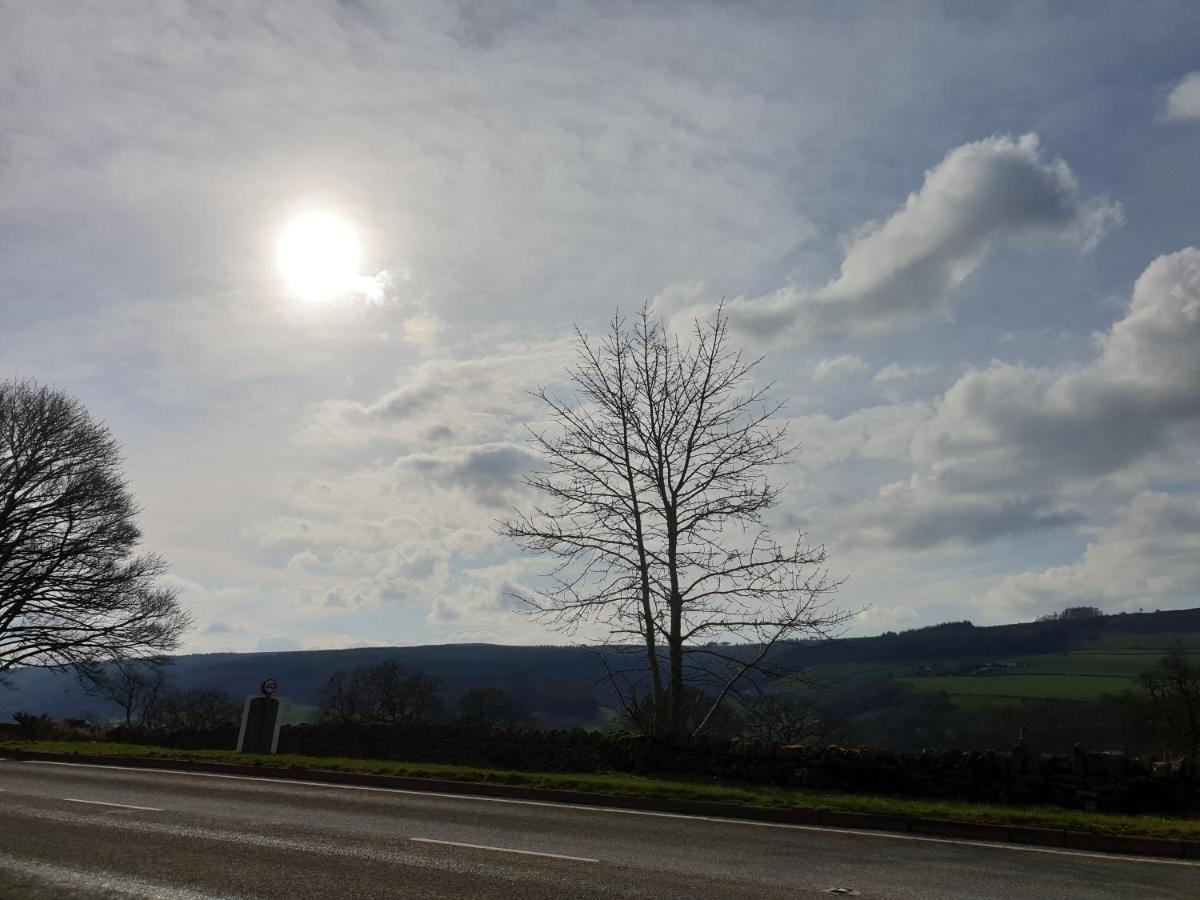 The Shady Oak Country Inn Taxal Buitenkant foto